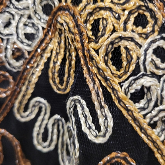 Womans Sparkly Top By Pinkbee Gold Silver And Glittering Gems - Picture 9 of 10